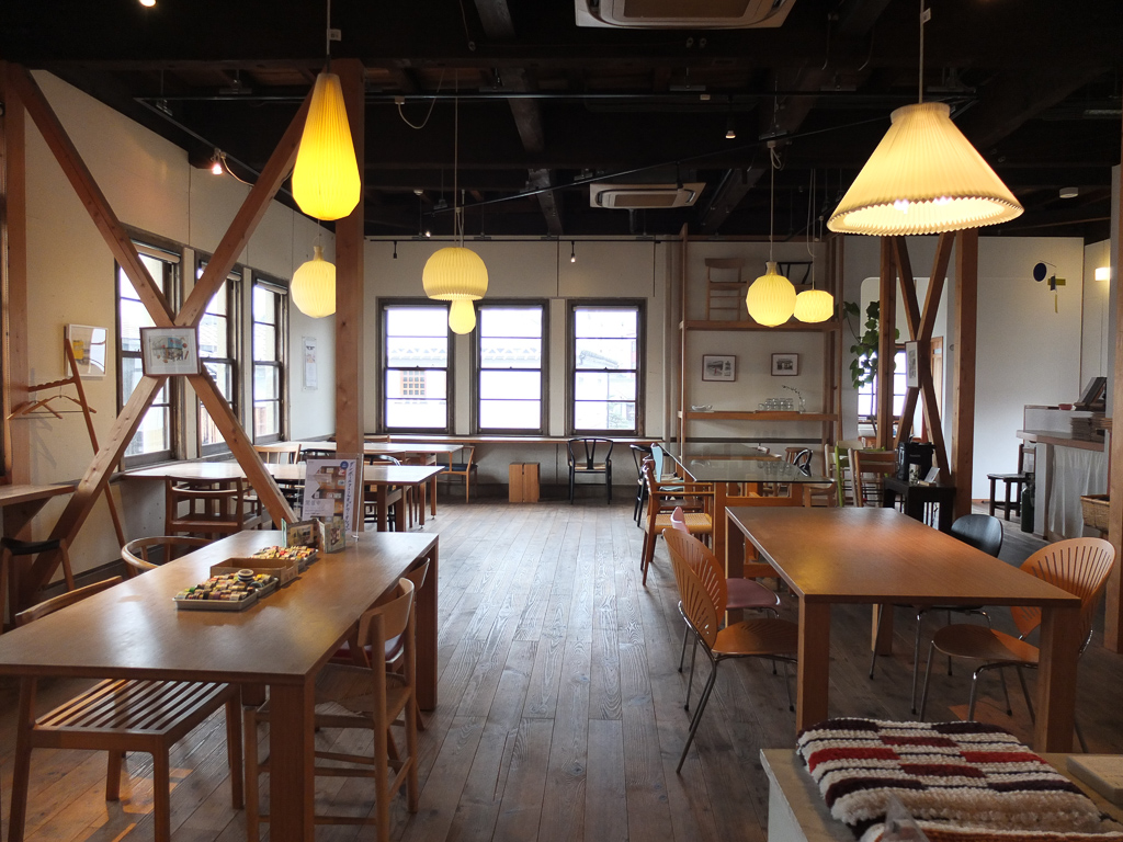 shop & cafe 三宅商店のカフェ